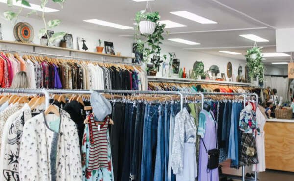 nama olshop thirft kekinian